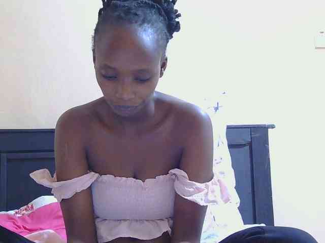 kinkydolll webcam