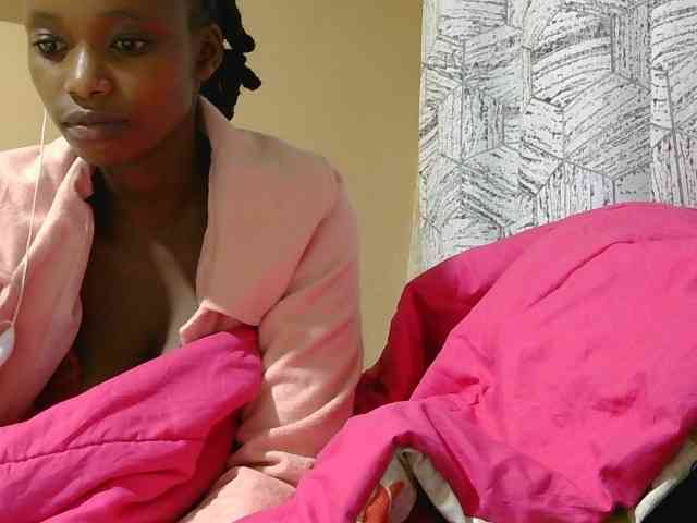 kinkydolll webcam