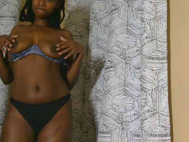 kinkydolll webcam
