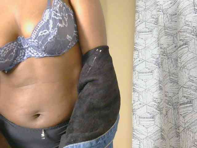 kinkydolll webcam