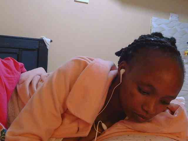 kinkydolll webcam