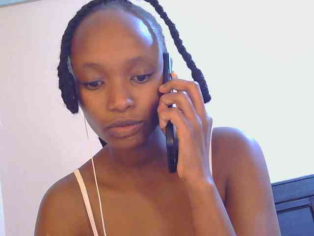 kinkydolll webcam