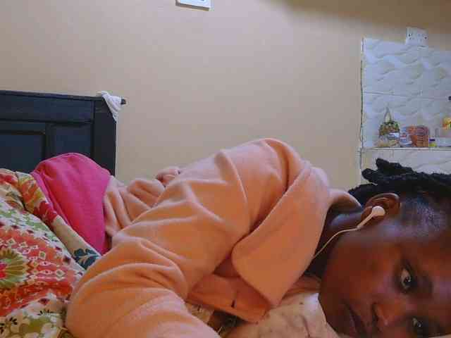 kinkydolll webcam