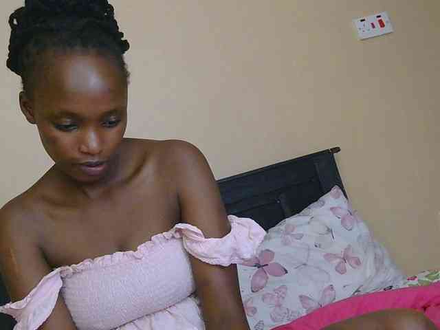 kinkydolll webcam