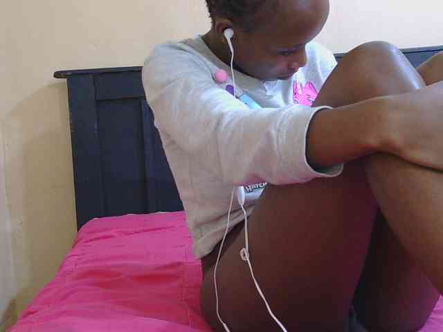 kinkydolll