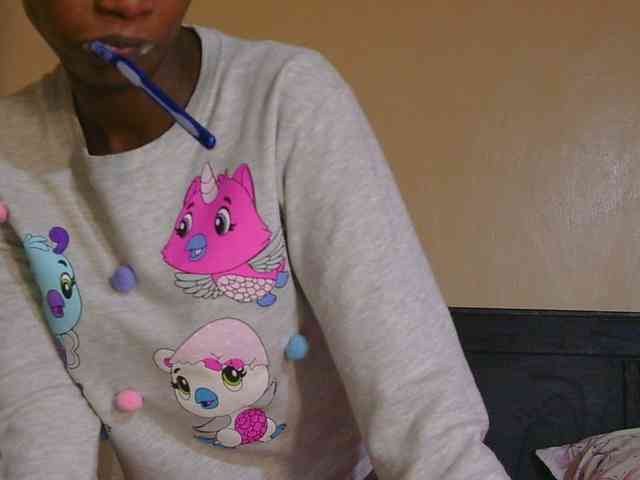 kinkydolll webcam
