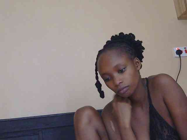kinkydolll webcam