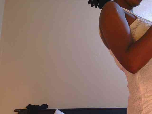 kinkydolll webcam