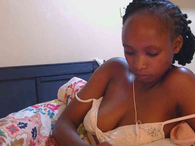 kinkydolll webcam