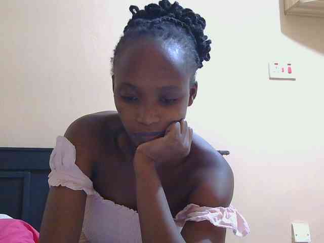 kinkydolll webcam