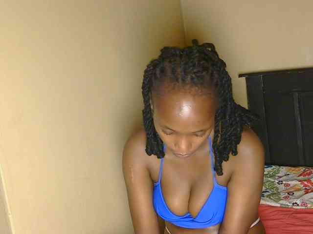 kinkydolll webcam
