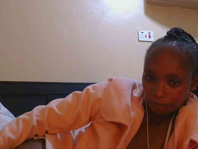 kinkydolll webcam