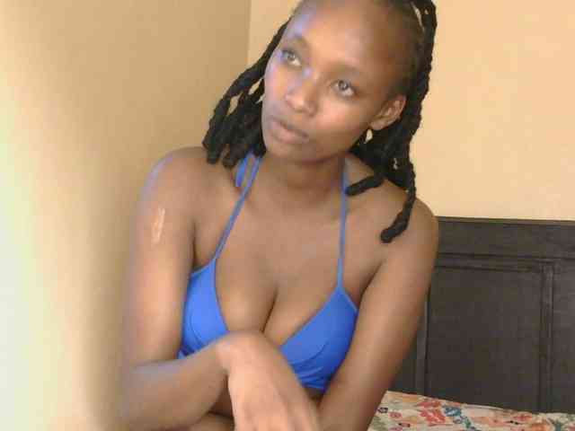 kinkydolll webcam
