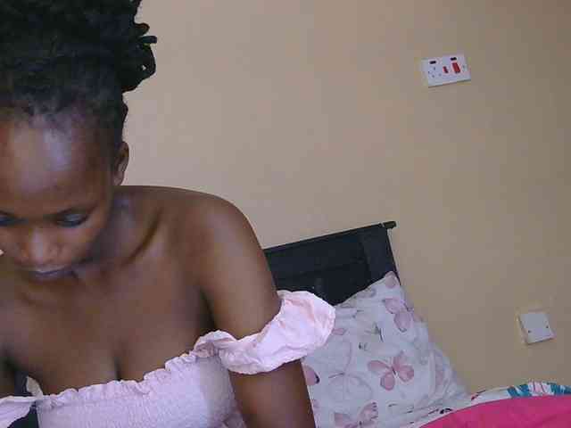 kinkydolll webcam