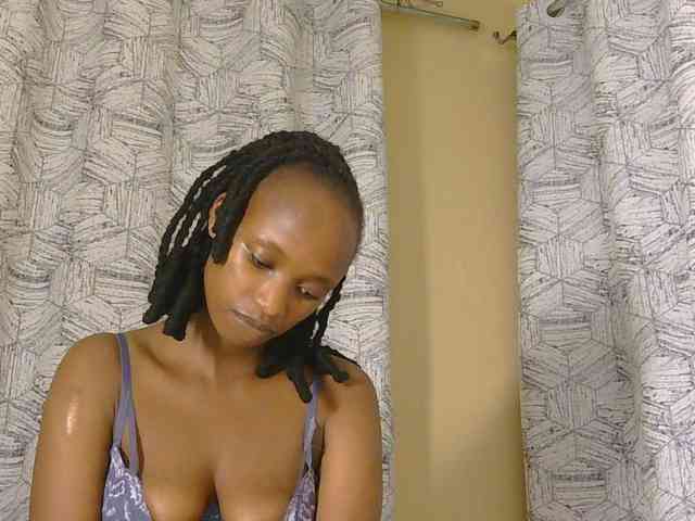 kinkydolll webcam
