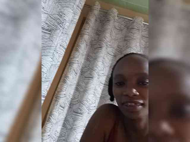 kinkydolll webcam