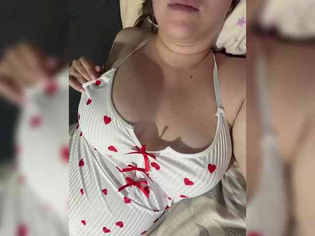 Kristina-9912 webcam