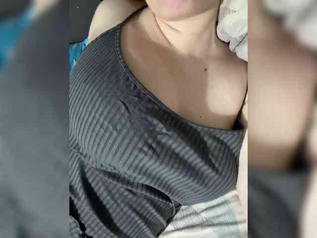 Kristina-6 webcam