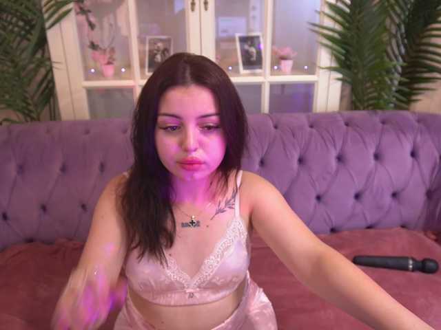 SinfulKitten live cam on BongaCams