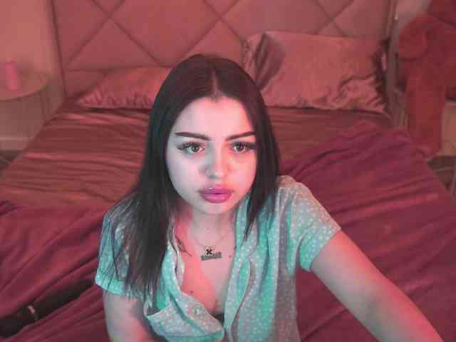 SinfulKitten webcam