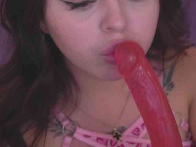 SinfulKitten webcam