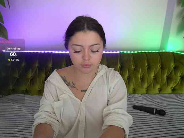 SinfulKitten webcam