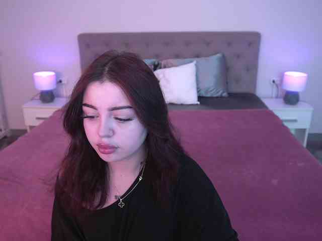 SinfulKitten webcam