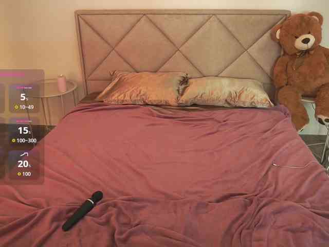SinfulKitten webcam