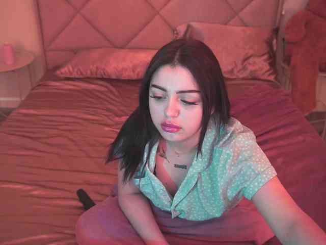SinfulKitten webcam