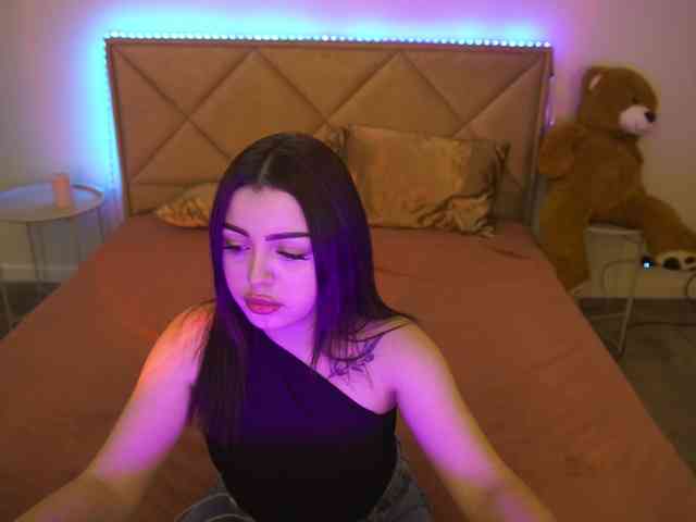 SinfulKitten webcam
