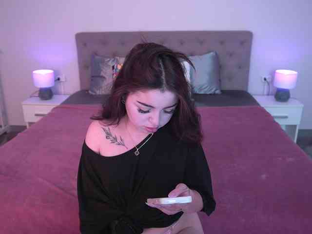 SinfulKitten webcam