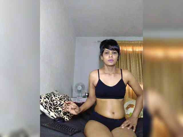 IndianSexyLove webcam