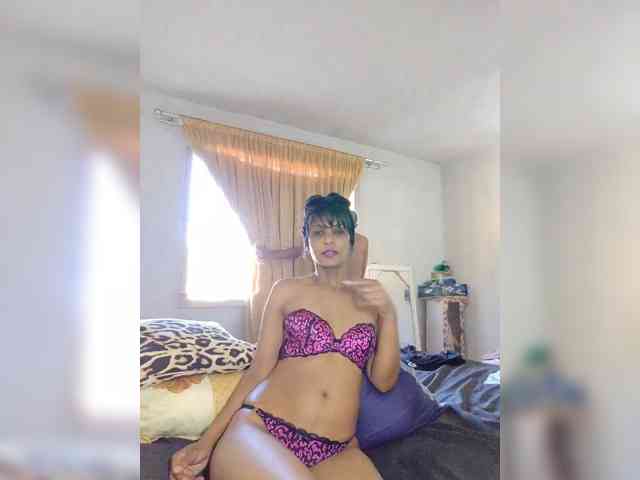 IndianSexyLove webcam