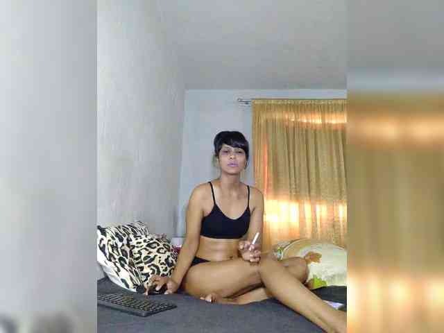 IndianSexyLove webcam