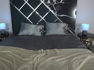 DominikaFire Porn Show
