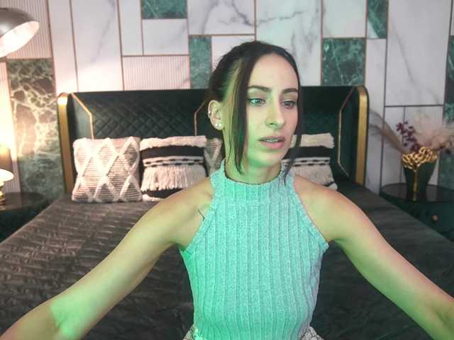 DominikaFire live cam on BongaCams