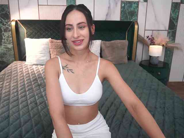 DominikaFire webcam