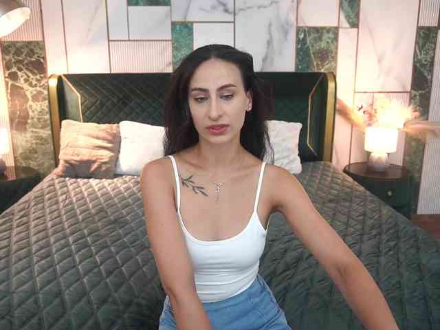 DominikaFire webcam