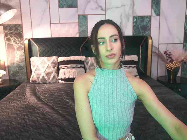 DominikaFire webcam