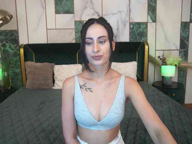 DominikaFire webcam