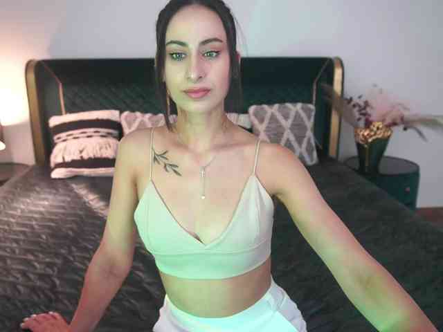 DominikaFire webcam