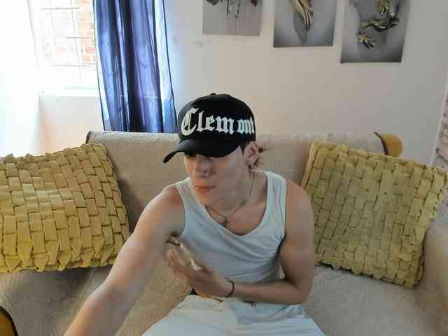 sebas-jusa Sex Cam Show