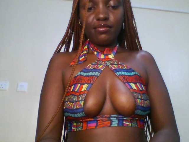 Leslie-ann1 live webcam show