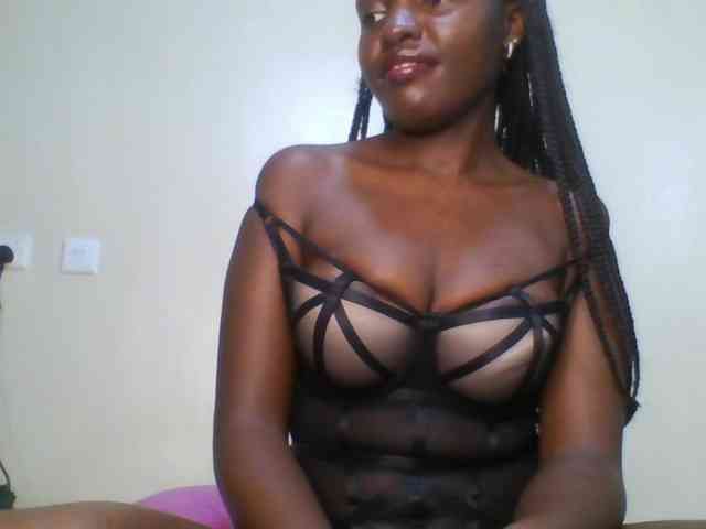 Leslie-ann webcam