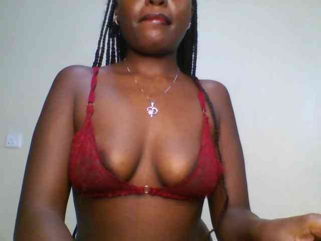 Leslie-ann webcam