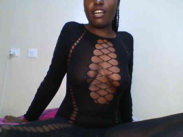 Leslie-ann webcam