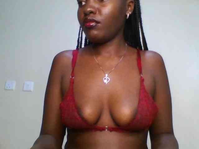 Leslie-ann webcam