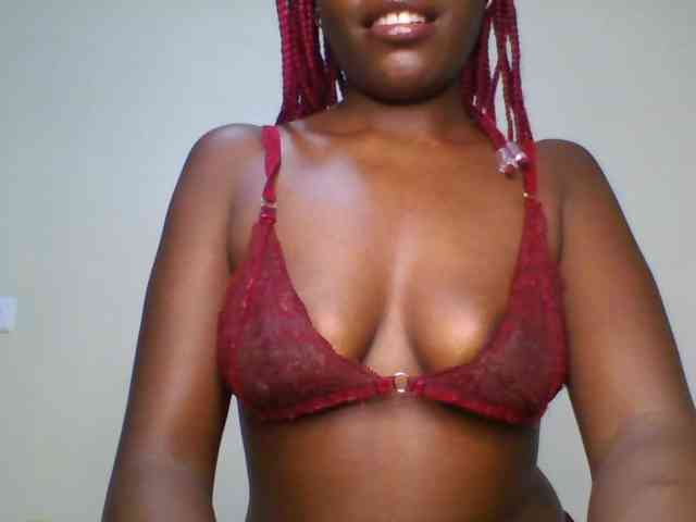 Leslie-ann webcam