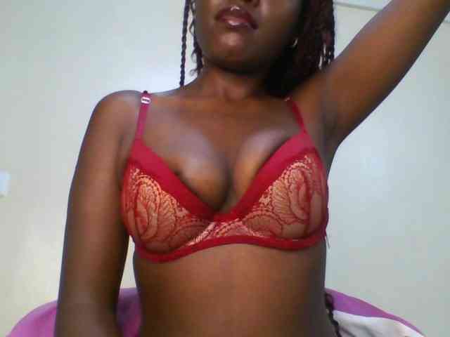Leslie-ann webcam