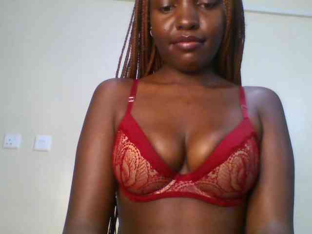 Leslie-ann webcam